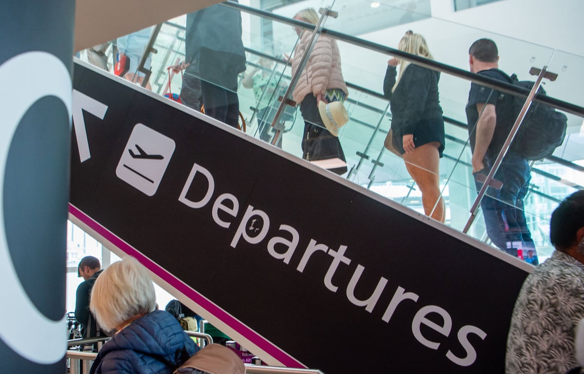 Edinburgh Airport hand luggage search spike triggered by 100ml liquids limit U-turn