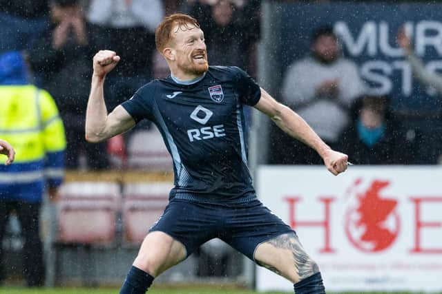 Simon Murray is a transfer target for Hibs and Dundee.