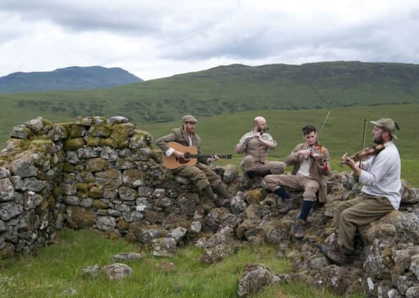 Ceithir mìorbhailean nam beann: bho chlì, Eòghainn Robastan, Hamish Napier, Eòghainn MacEanraig agus Iain MacPhàrlain