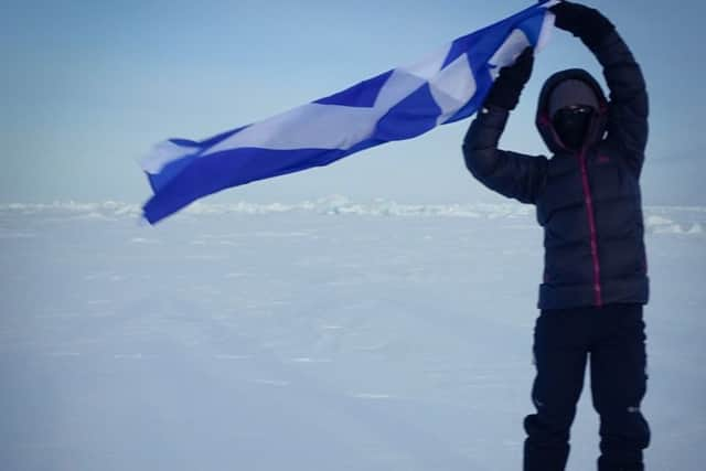 Scottish fastfood owner raises Â£8k in North Pole Marathon