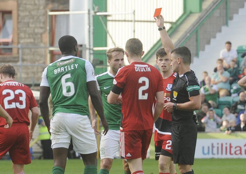 Hibs Midfielder Marvin Bartley Has Red Card Rescinded