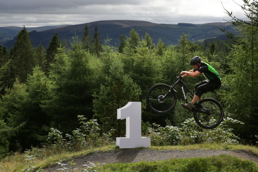 Glentress best sale bike park