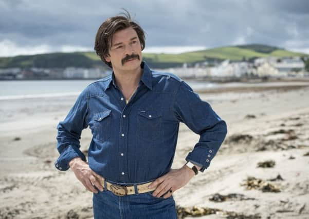 Julian Barratt stars in Mindhon