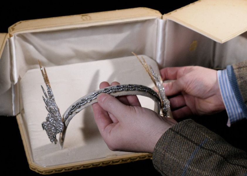 Dundee V A to display Scots duchess s Valkyrie diamond tiara