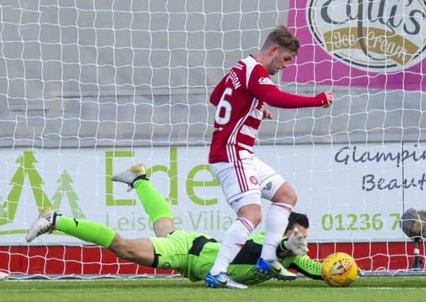 David Templeton scores Hamilton's stoppage-time winner. Picture: SNS