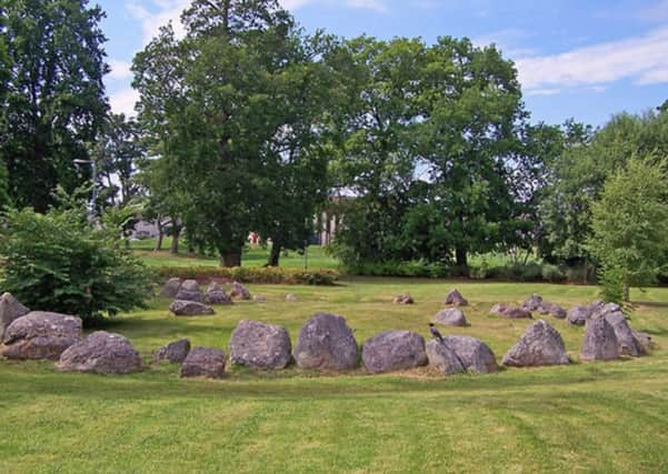 The kerb cairn was moved to make way for the A9 and now sits next to Raigmore Hospital in Inverness. www.geograph.org,uk