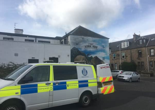 Police at the Kirk Inn on Milton Road, Kirkcaldy