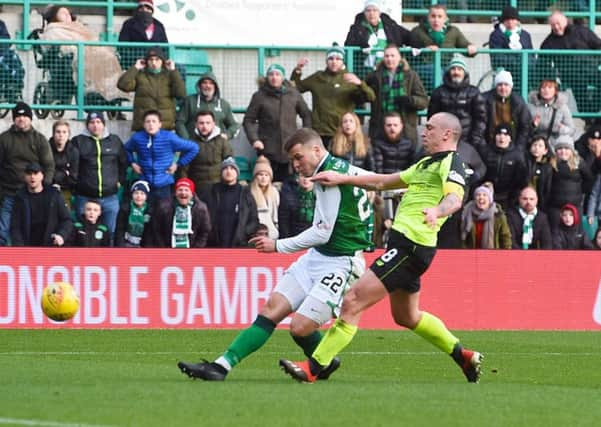 Hibernian's Florian Kamberi makes it 2-0. pICTURE: SNS/Craig Foy