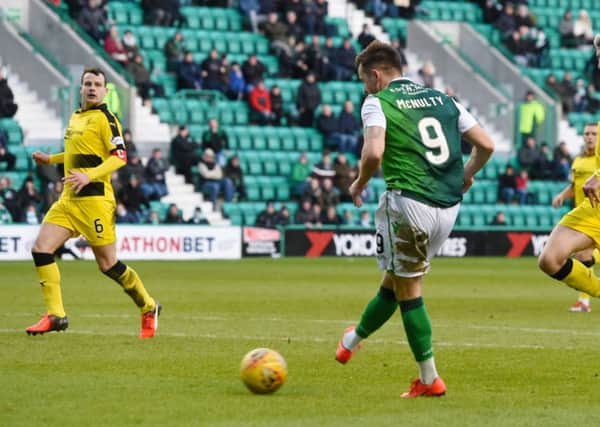 Marc McNulty  fires in Hibs third goal against Raith Rovers, after a tumultuous week for his family. Picture: SNS.