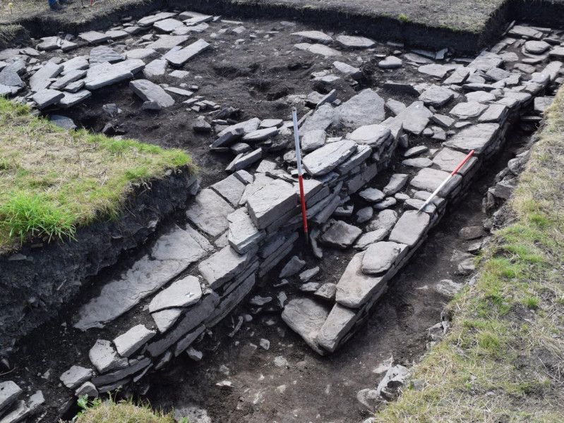 Ancient Viking 'drinking Hall' Unearthed In Orkney