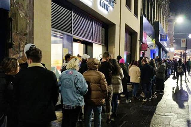 Vegan Emma Phillips queued for around 20 minutes and said she "really liked" the bake, adding it is "better than the vegan sausage roll".