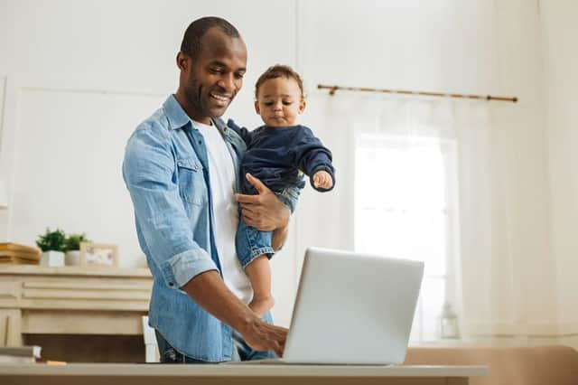 The law would mean employers would have to offer flexible working to staff in their contracts by default (Photo: Shutterstock)